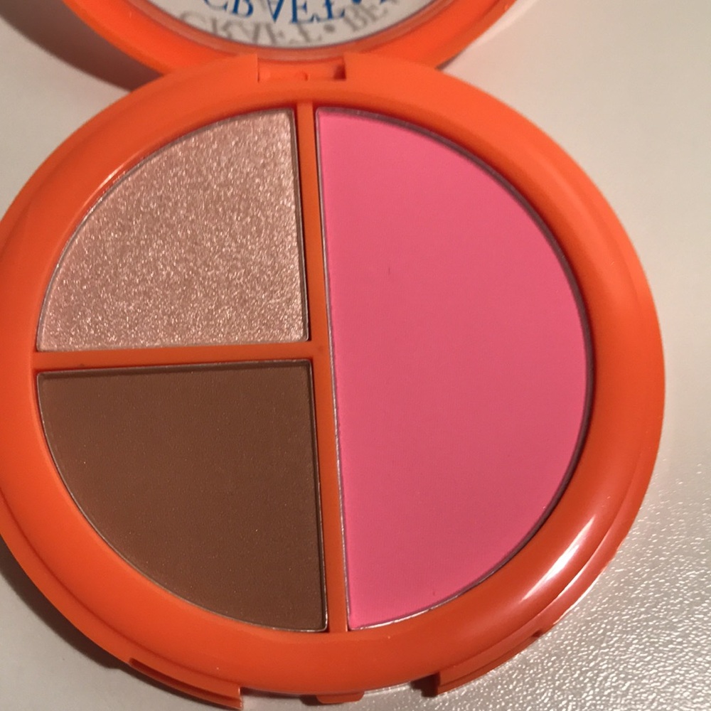 Love Craft Beauty Astro Allure Multi-Face Palette NEW - Picture 7 of 7